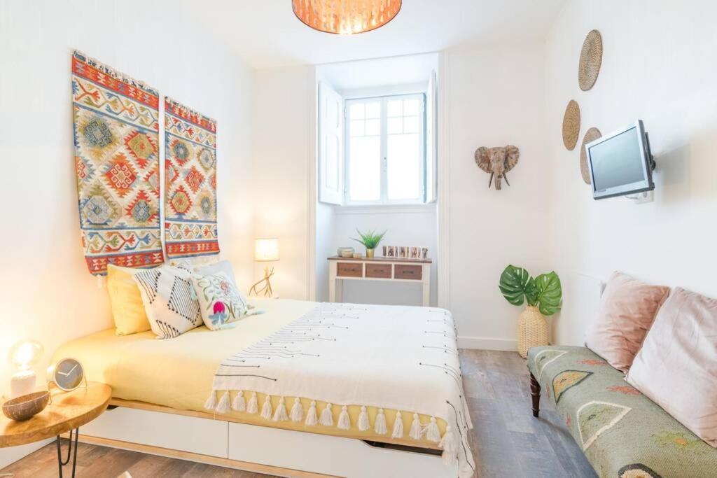 Graca 3br With Terrace By Host For Us